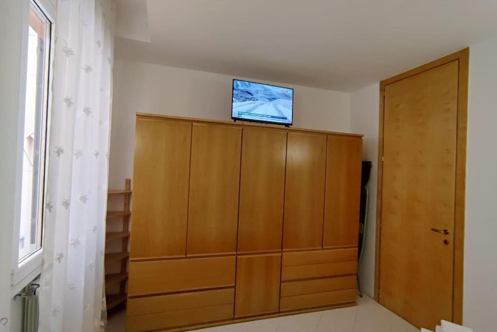 Elegante Alloggio Zona Storica Lecco Extérieur photo